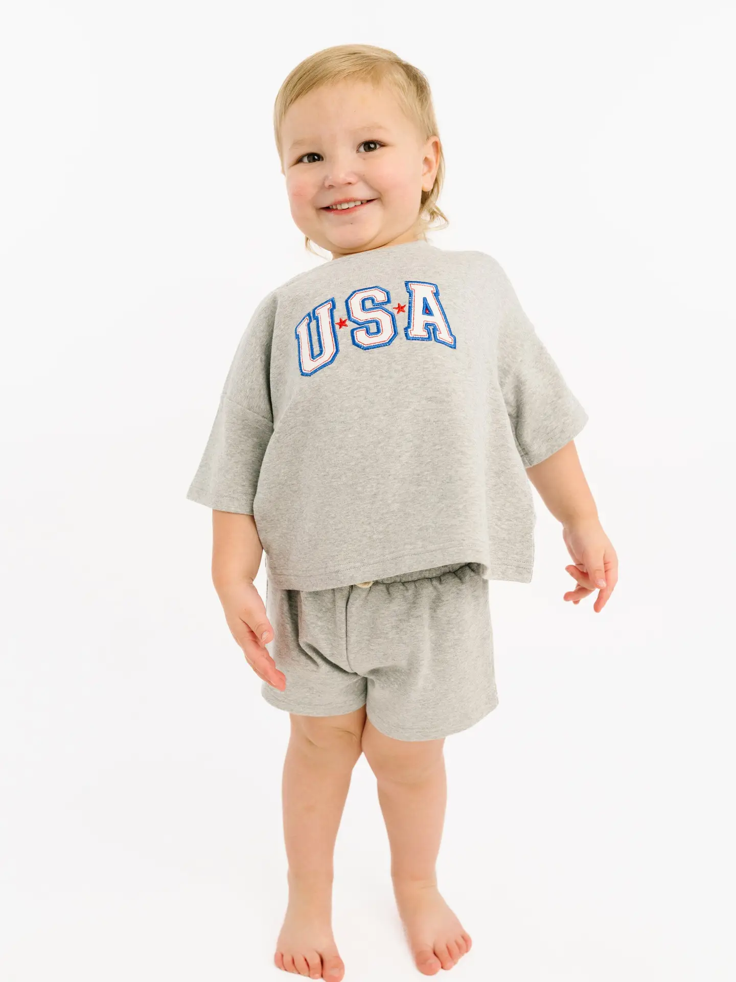 USA Embroidered Set